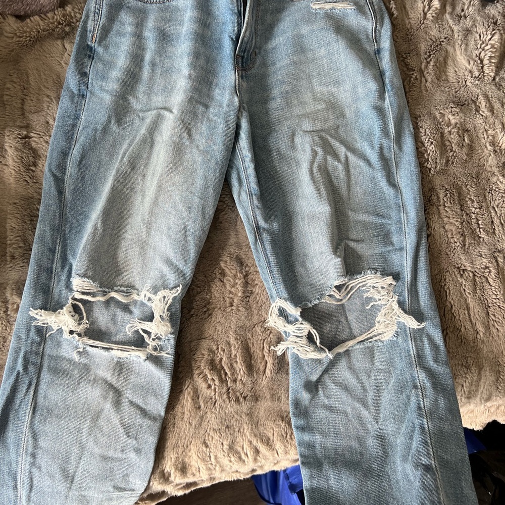 American Eagle Outfitters Light Blue Denim Jeans